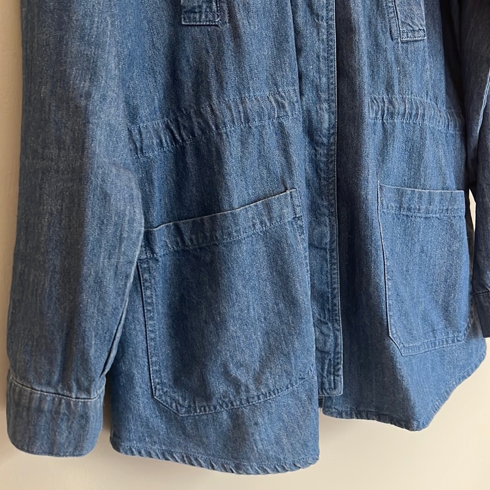 PERFECT CONDITION
Denim Hooded Jacket w/ 2 front pockets - Picture 6 of 8